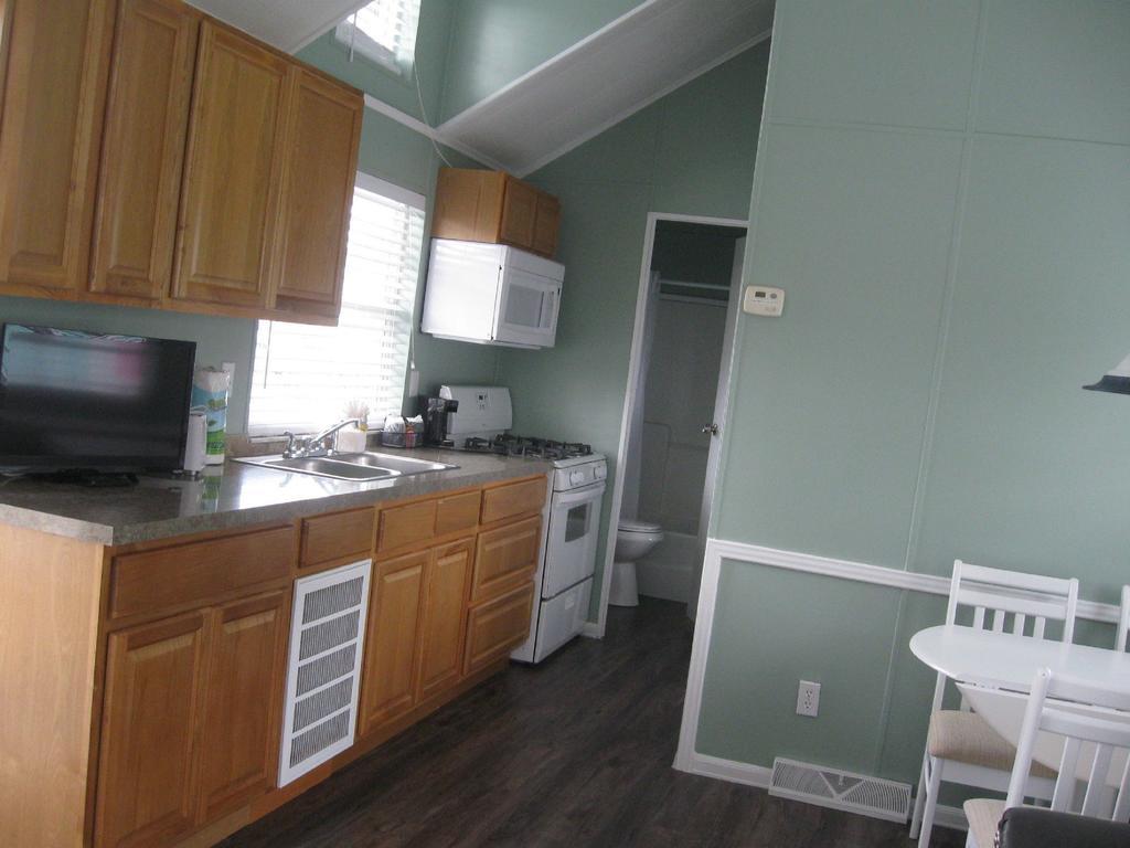 Tropical Palms Premium Two-Bedroom Loft Cottage 77 Orlando Exterior photo